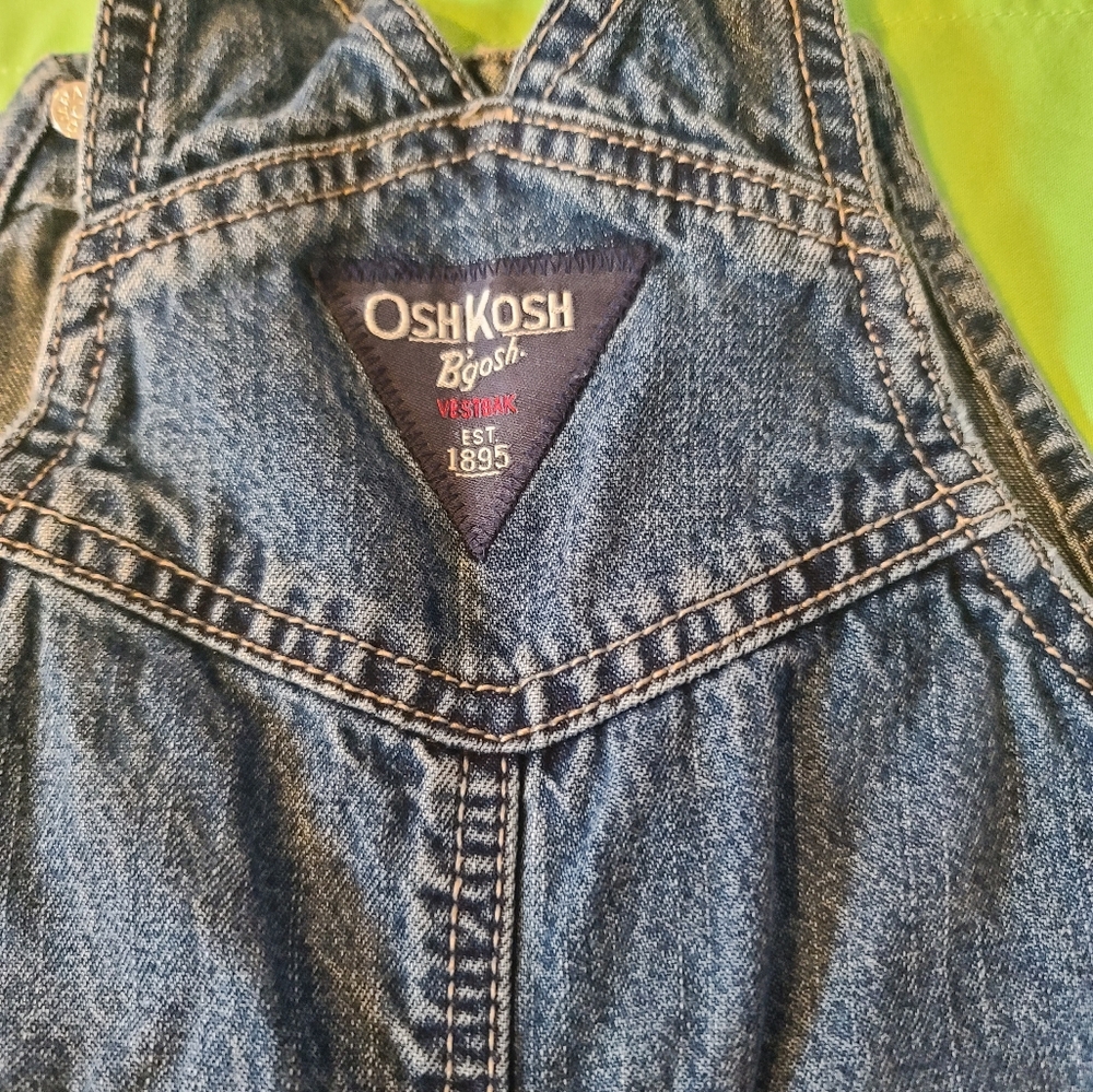 Osh Kosh B'Gosh 2T toddler overalls